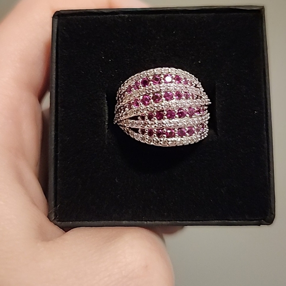 Bomb Party Do A Double Take - Picture 1 of 3